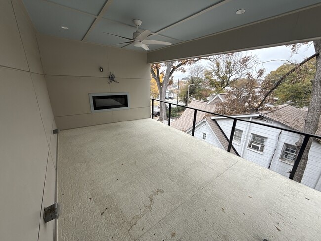 Building Photo - 1073 Hemphill Ave NW