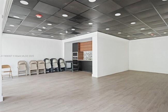 Building Photo - 1865 79th Street Causeway