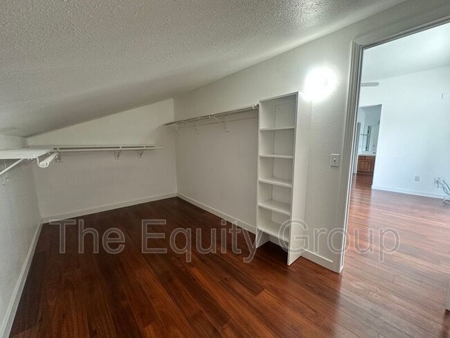 Building Photo - 5730 W Monte Verde Ct