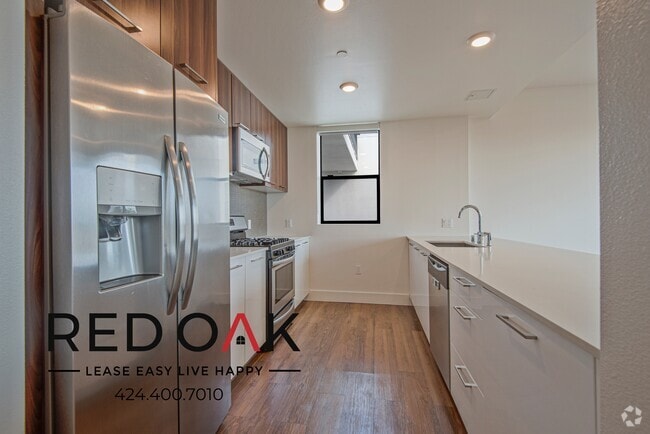 Building Photo - 5727 La Mirada Ave