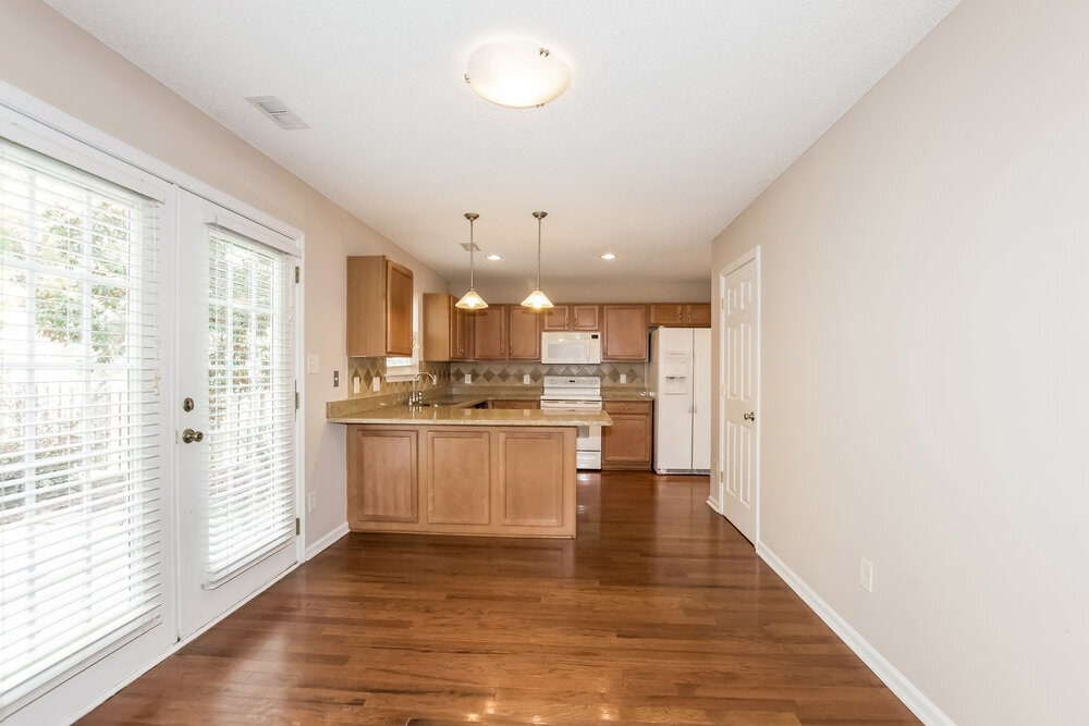 Building Photo - 10625 Haddington Dr