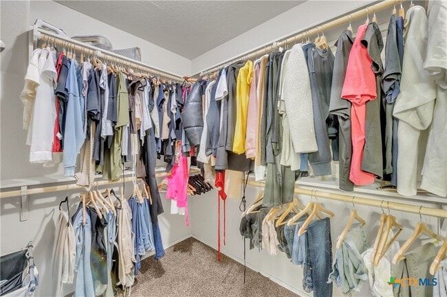 Building Photo - 5577 Perdita Dr