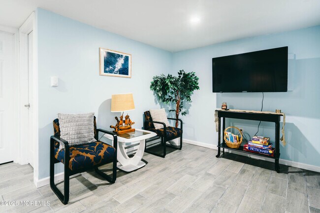 Building Photo - 13 Decatur Ave