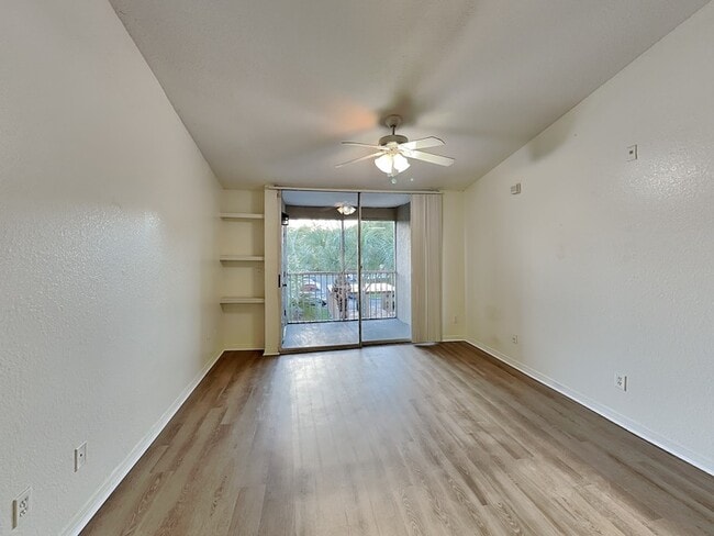 Building Photo - 7630 Pissarro Dr