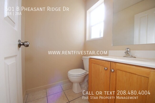 Building Photo - 501 Pheasant Ridge Dr