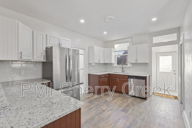 Building Photo - 3830 N Williams St