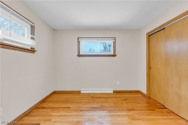 Building Photo - 21980 Ivan Ave