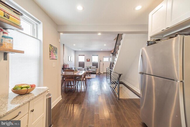 Building Photo - 1131 S 23rd St