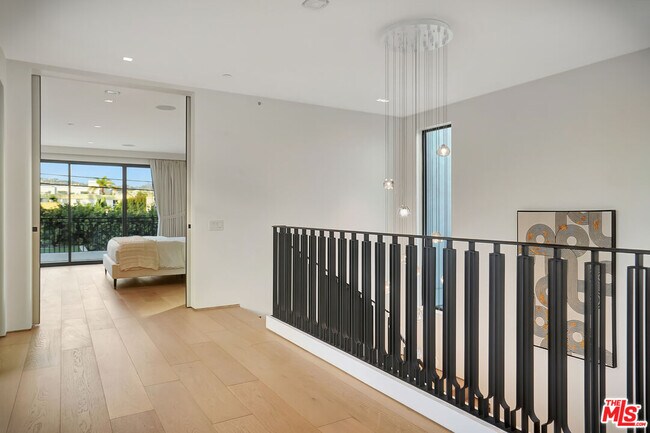 Building Photo - 6687 Colgate Ave