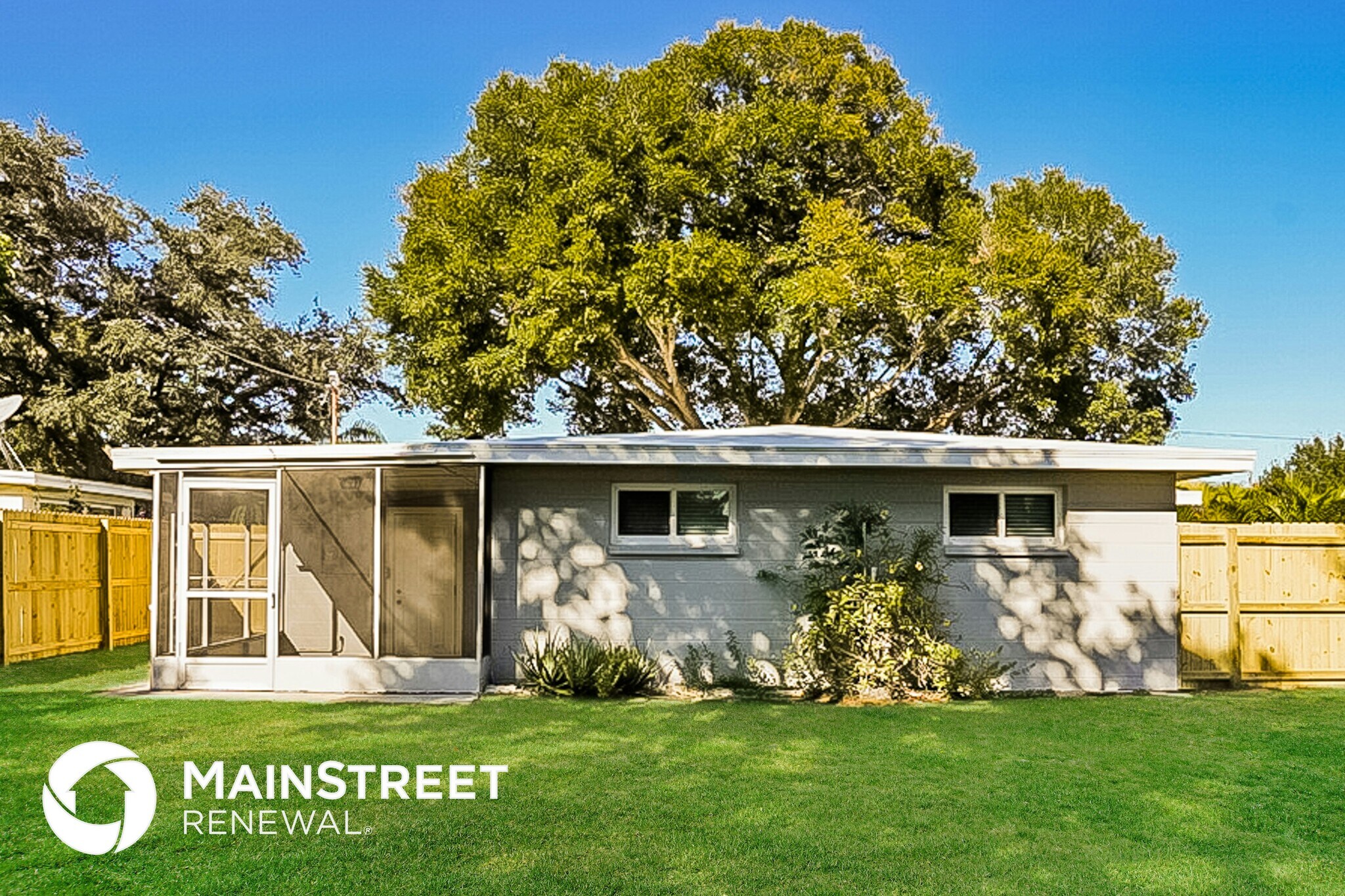 Building Photo - 10246 108th Ave N