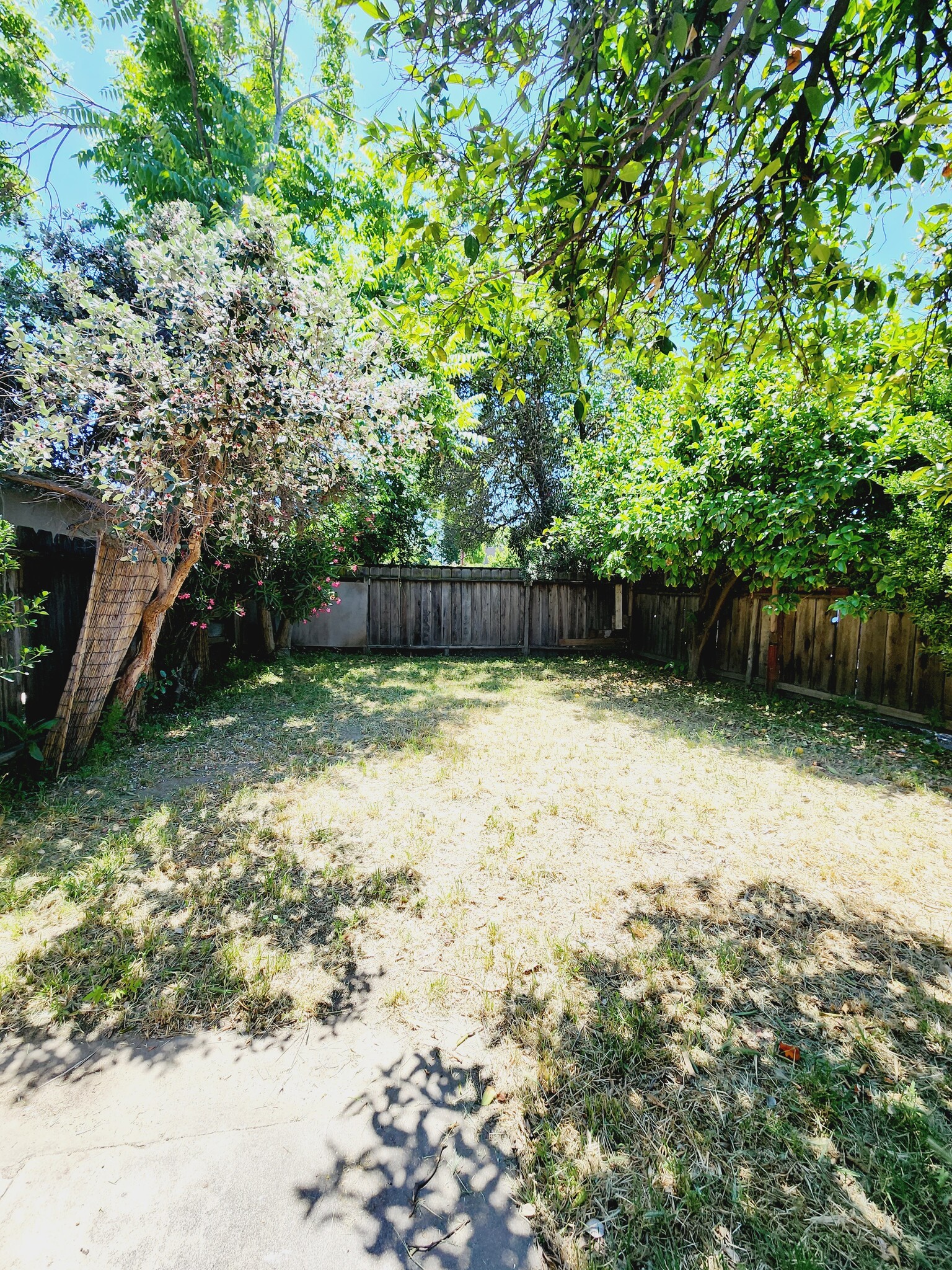 Building Photo - 118 Baker Way