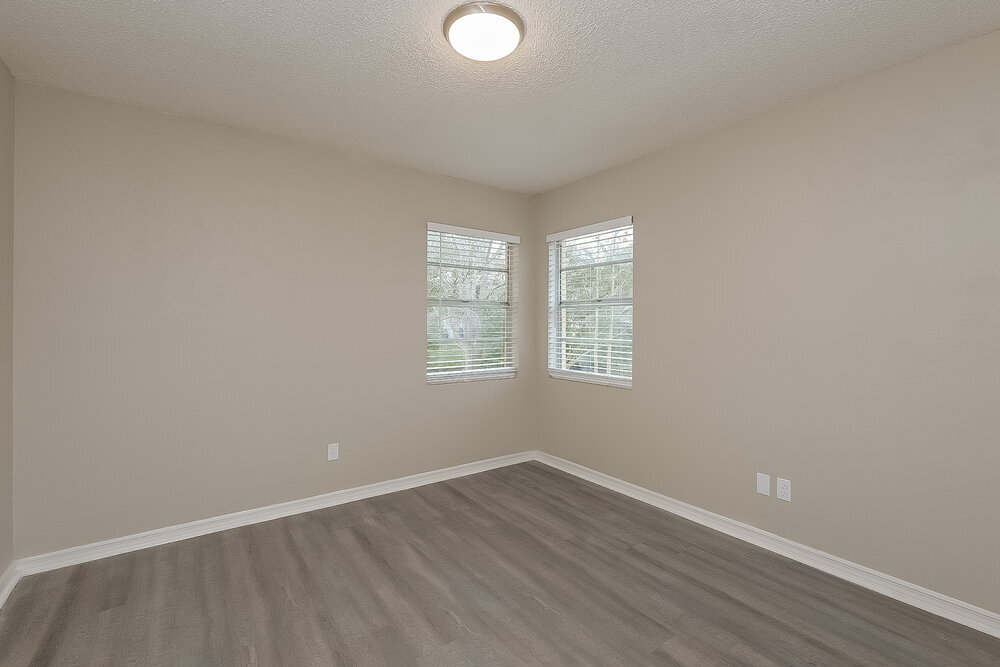 Building Photo - 4360 Grandwood Ln