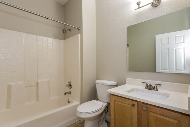 Building Photo - 6802 W Remington Pl