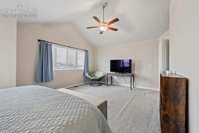 Building Photo - Beautiful 5 Bed + Office Home with 3-Car Garage in Desirable Lorson Ranch!