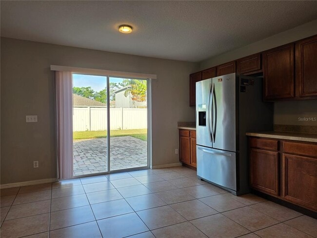 Building Photo - 1645 Algonkin Loop