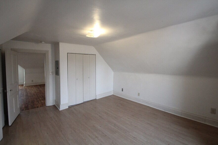 Building Photo - 308 S Trenton Ave