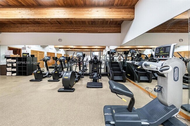 Building Photo - 2000 Towerside Terrace