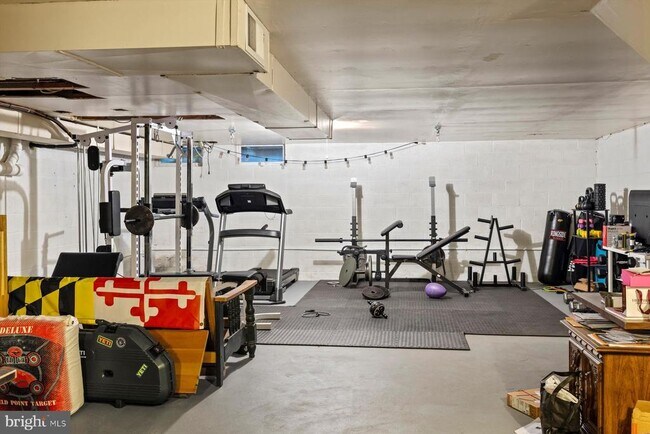 Building Photo - 64 Parchment Dr