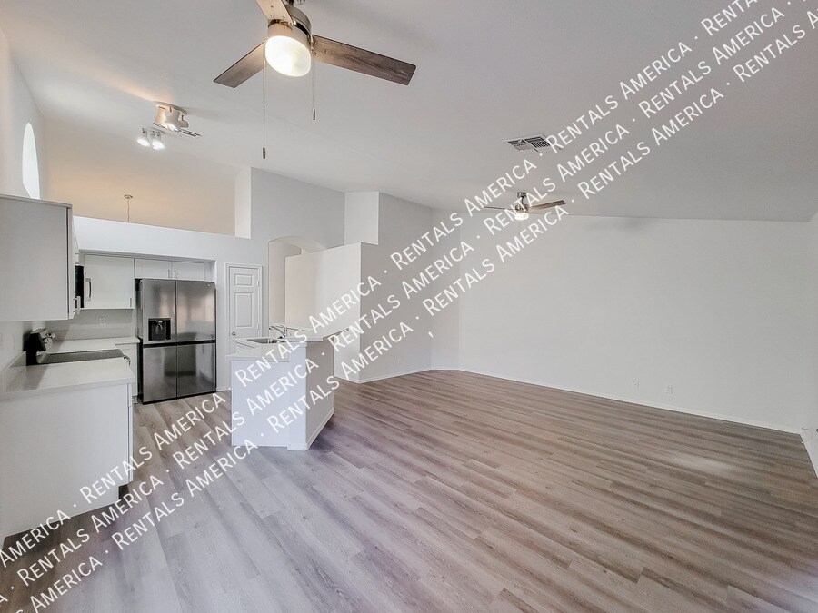 Building Photo - 282 S Jesse St