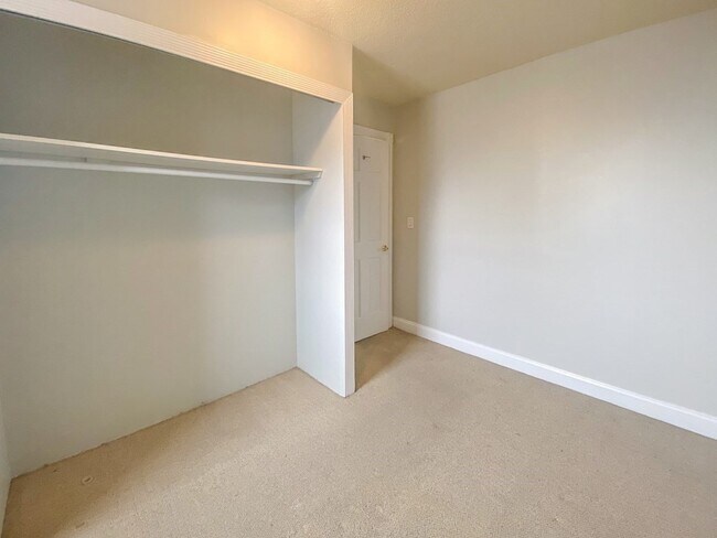 Building Photo - 151 Tremont St