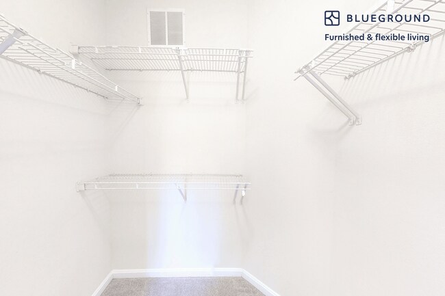 Building Photo - 14240 Alta Oaks Dr