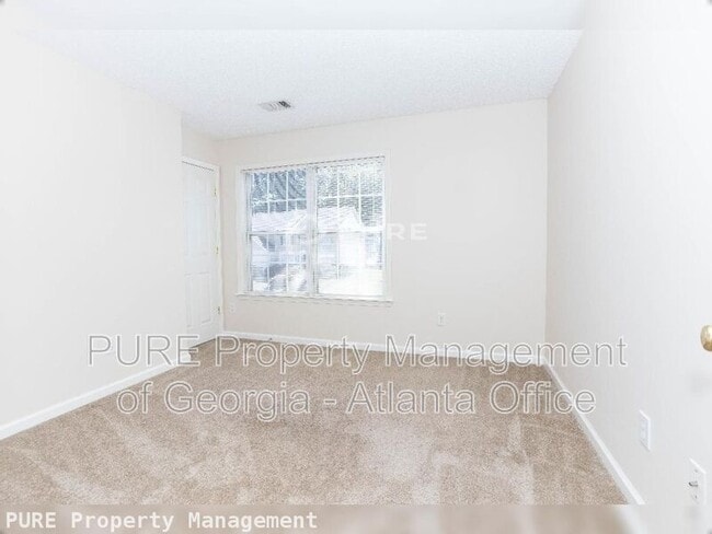 Building Photo - 3468 Chastain Glen Ln NE