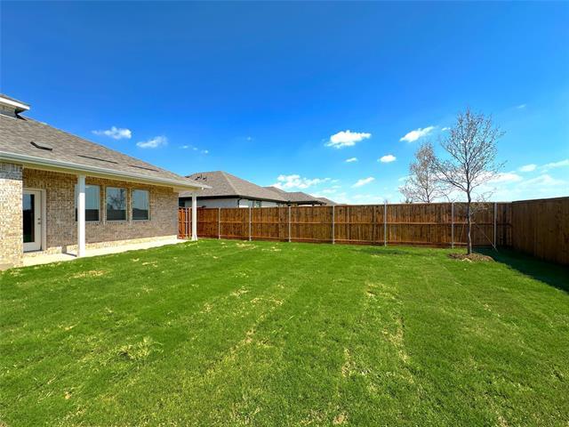 Building Photo - 808 Birdie Dr