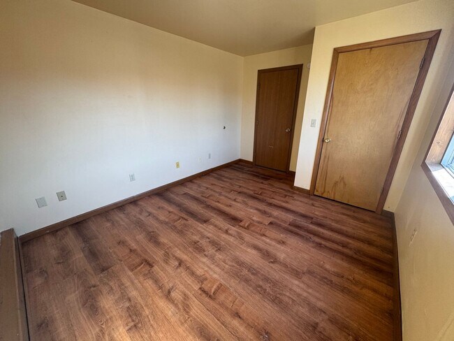 Building Photo - 1518 11th St