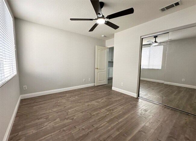 Building Photo - 3 Bdrm/3 Bath Brea Artisan Walk Home