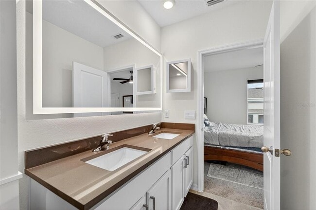 Building Photo - 3504 White Dandelion Ct