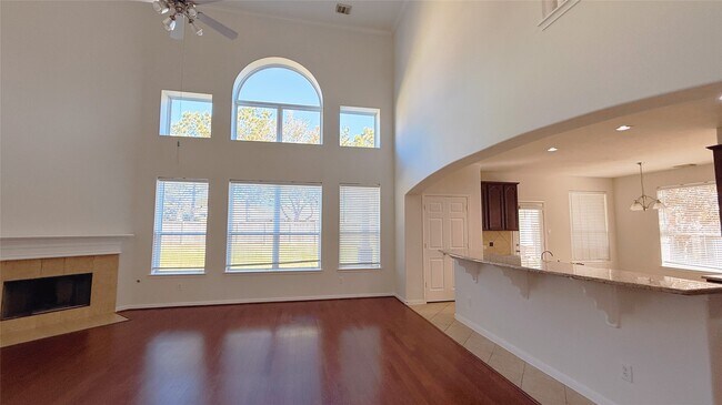 Building Photo - 8610 Rising Oak Ln