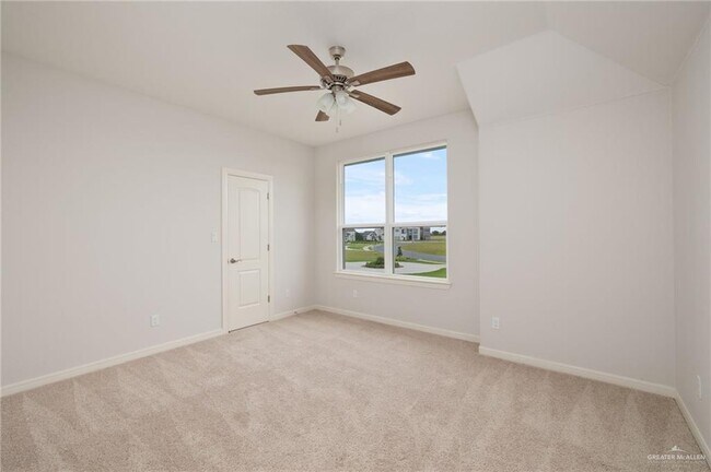 Building Photo - 4628 Estancia Pkwy
