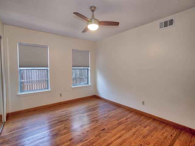 Building Photo - 2318 Elmwood Blvd