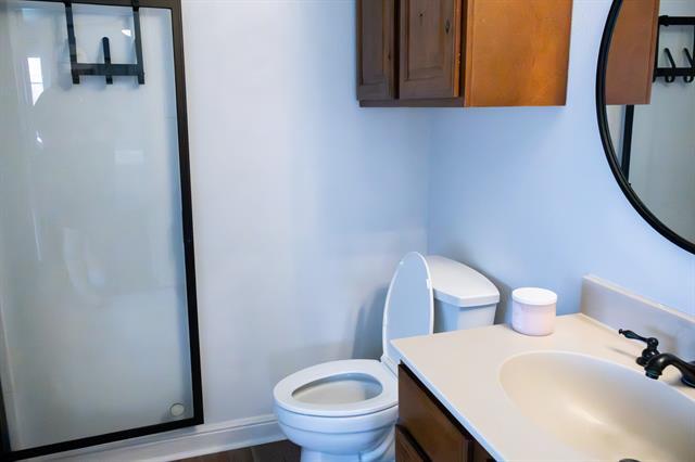 Building Photo - 2304 Eton Pl