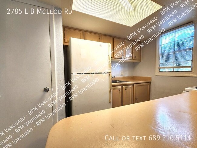 Building Photo - 2785 L B McLeod Rd