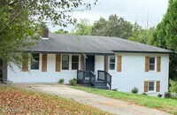 Building Photo - 3450 Rocky Dr