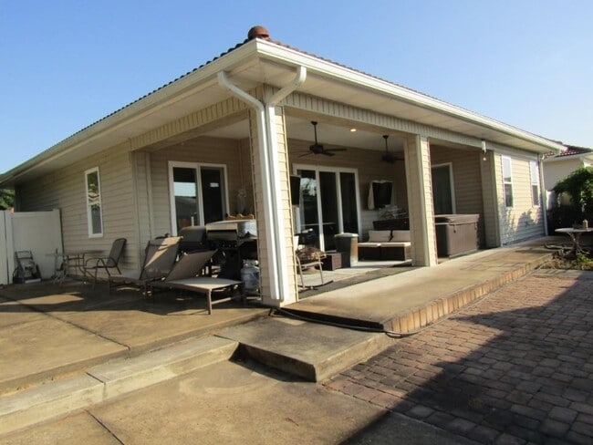 Building Photo - 308 Glenridge Dr