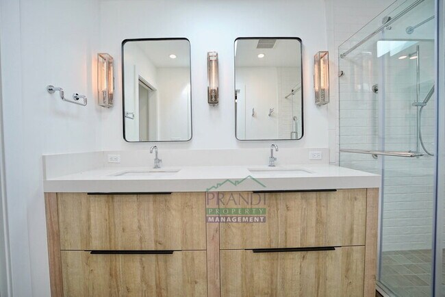 Building Photo - 89 Spindrift Passage