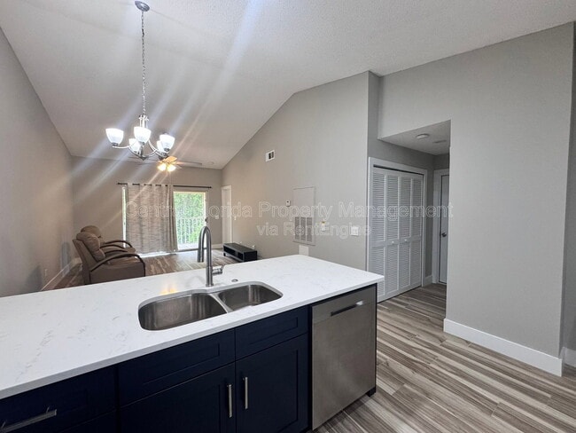 Building Photo - 13903 Timberland Dr