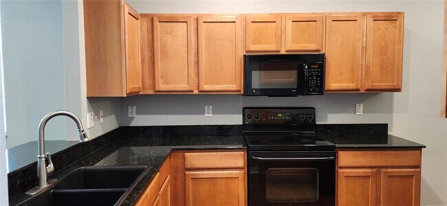 Building Photo - 7524 Dragon Fly Loop