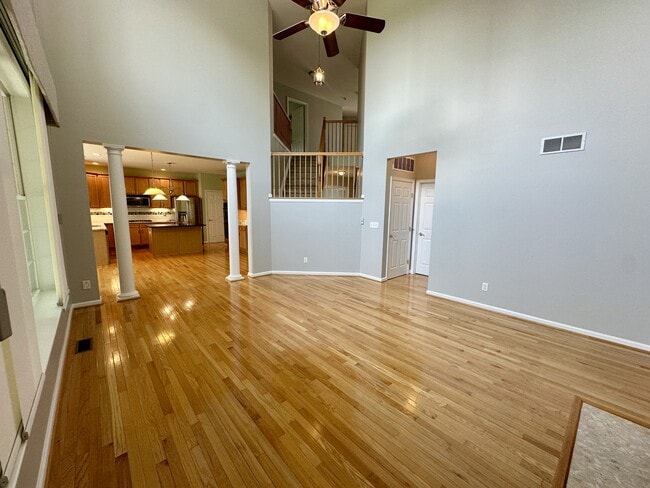 Building Photo - 102 Marlin Ct