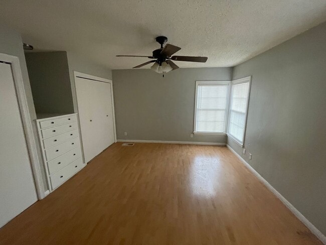 Building Photo - 4 Bedroom, 2 Bath  in the heart of Abilene!!