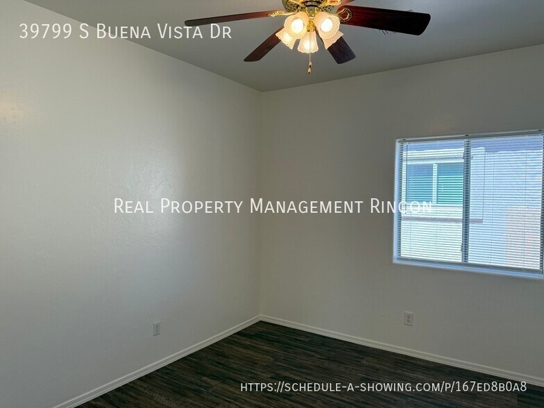 Building Photo - 39799 Buena Vista Dr