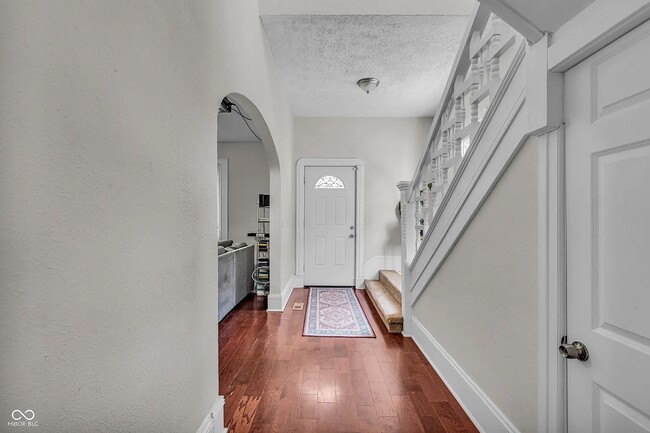 Building Photo - 2508 Carrollton Ave