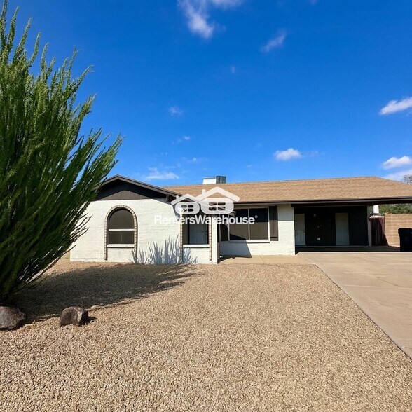 Building Photo - 17624 N 20th Dr