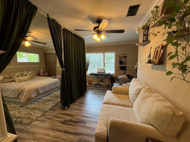 Building Photo - 2517 Honeysuckle Ave