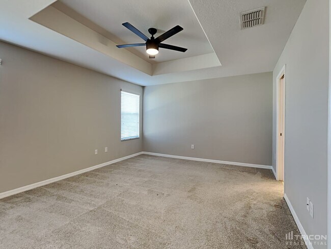 Building Photo - 13814 Crater Cir