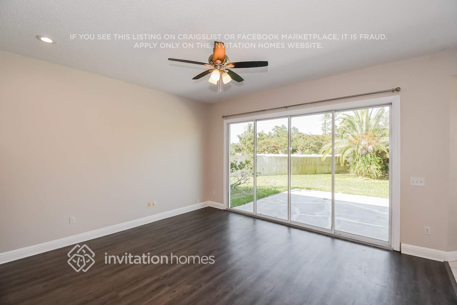 Building Photo - 13129 Tamarisk Ct