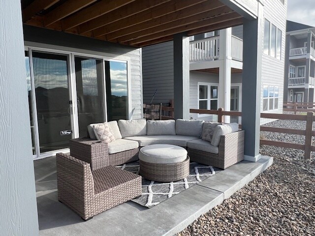 Building Photo - 8950 Frolic Vw