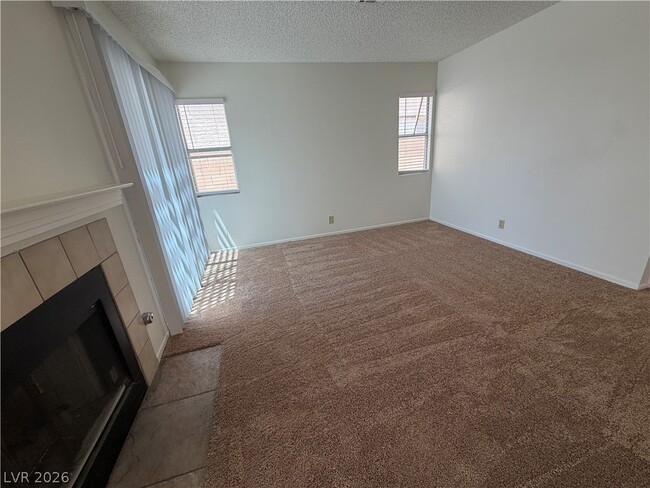 Building Photo - 9509 Swan Bay Dr